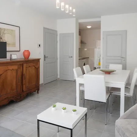 Maison Borrel דירה קרקסון